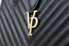 Load image into Gallery viewer, Vanderpump Monogramme Pet Carrier - Black - Vanderpump Pets